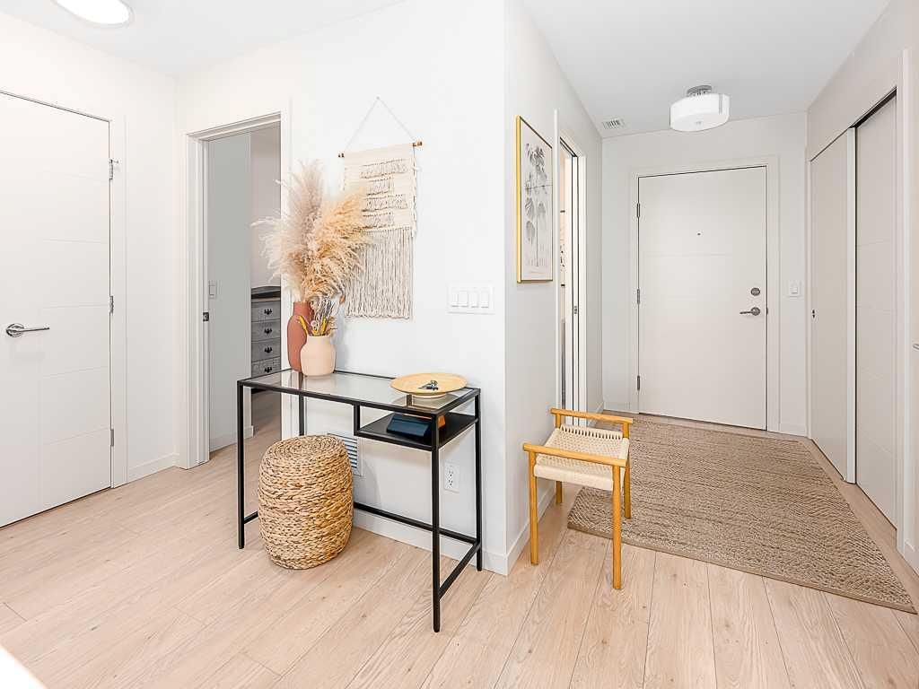 302, 317 22 Avenue SW, Calgary — photo 4 of 30