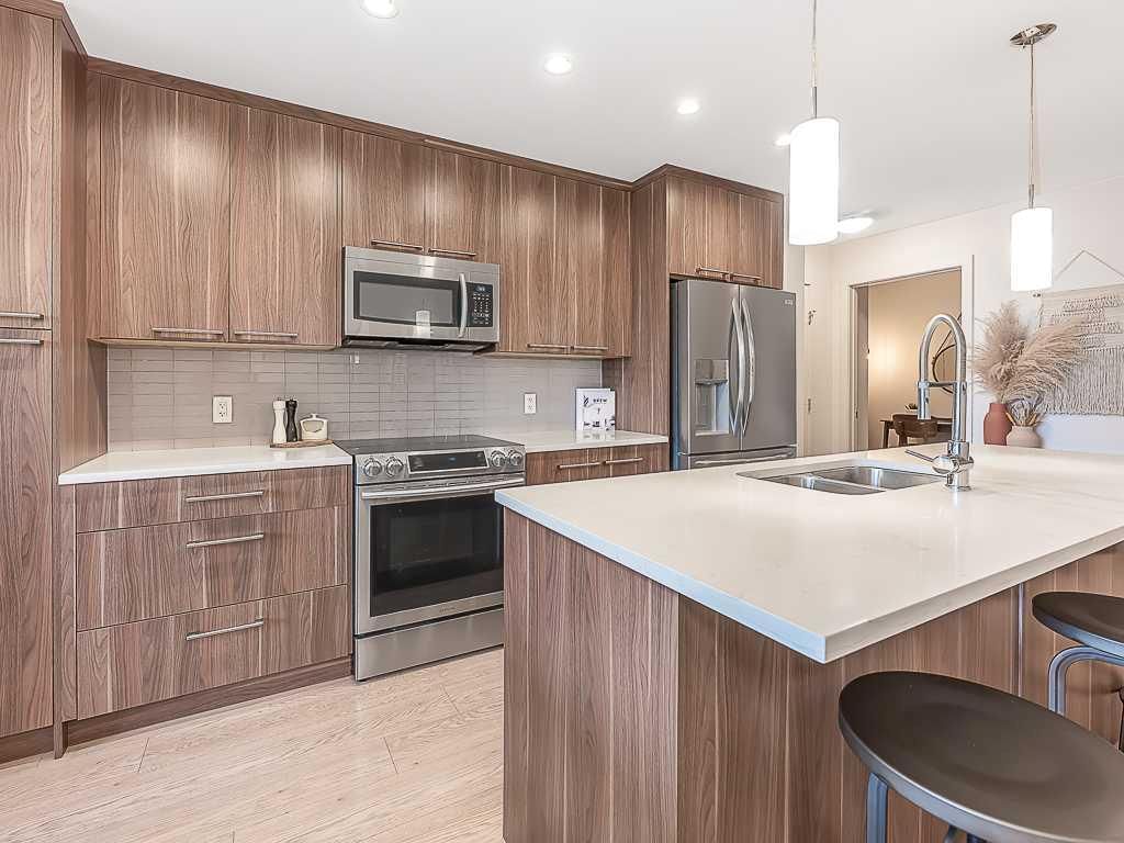302, 317 22 Avenue SW, Calgary — photo 5 of 30