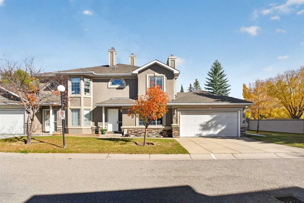 302 Mt Mckenzie Gardens SE, Calgary — main listing photo