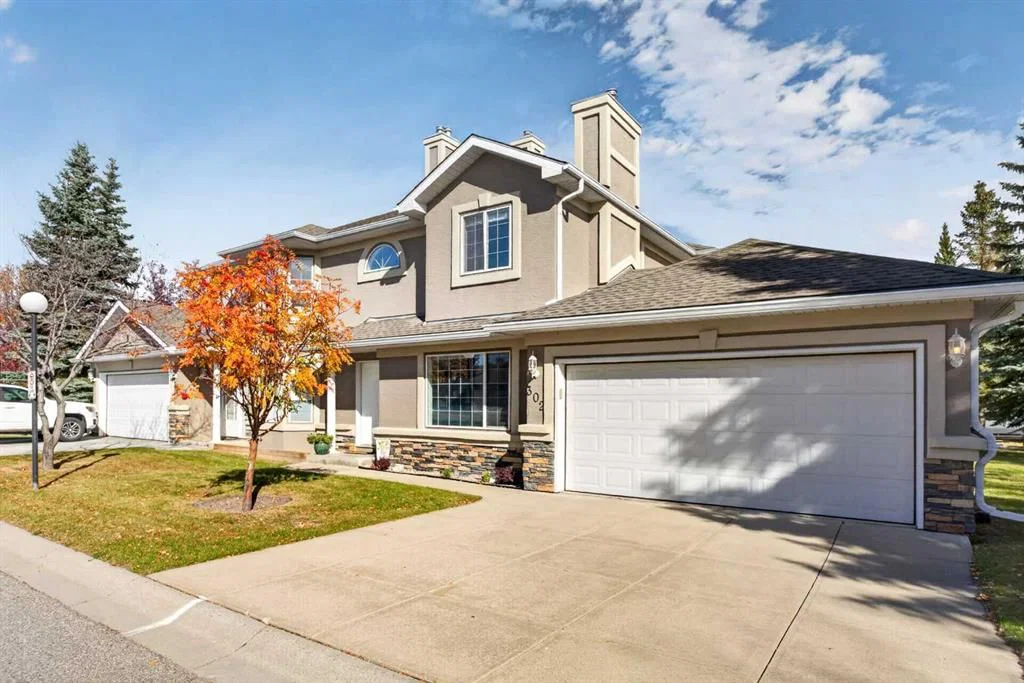 302 Mt Mckenzie Gardens SE, Calgary — photo 2 of 50