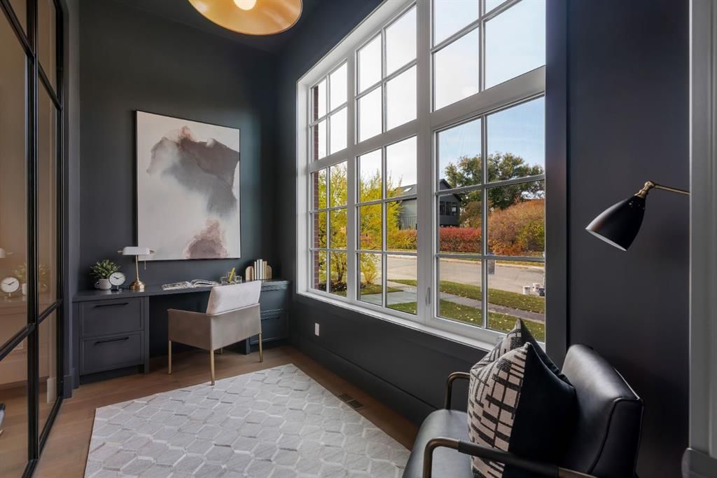 1, 1208 Bellevue Avenue SE, Calgary — photo 5 of 49