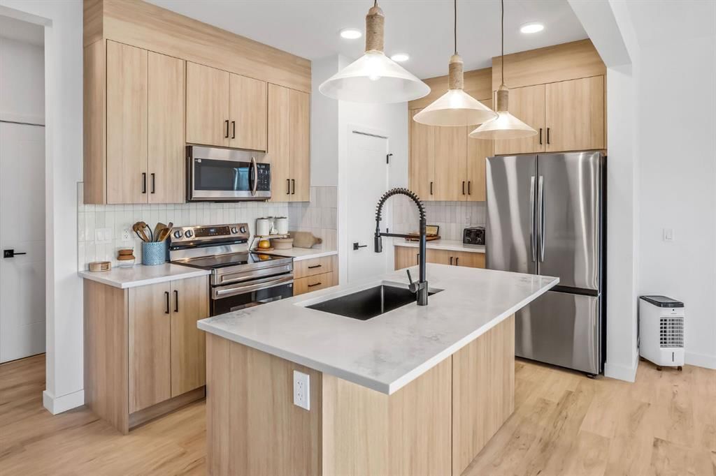 288 Sora Terrace SE, Calgary — photo 3 of 50