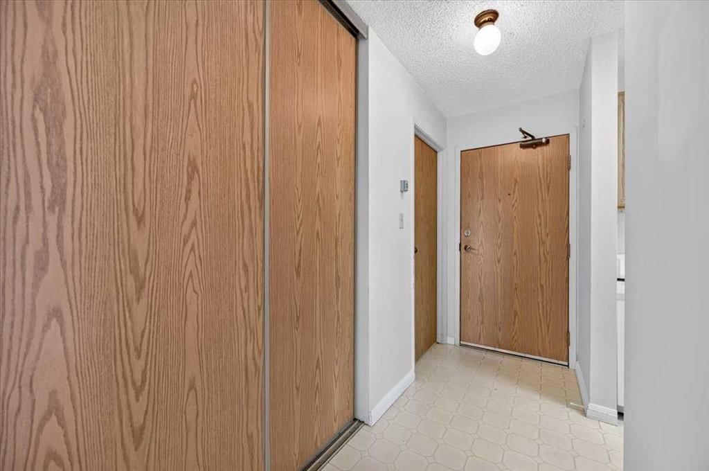 908, 8604 48 Avenue NW, Calgary — photo 5 of 35