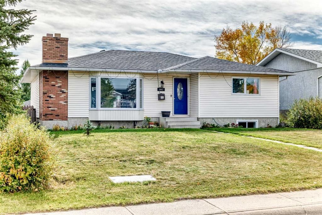 5447 RUNDLEVIEW Road NE, Calgary — photo 2 of 42