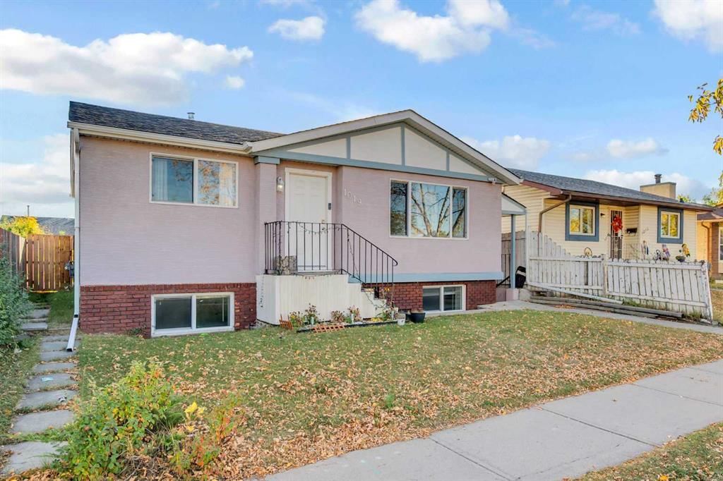1019 Falworth Road NE, Calgary — photo 2 of 32