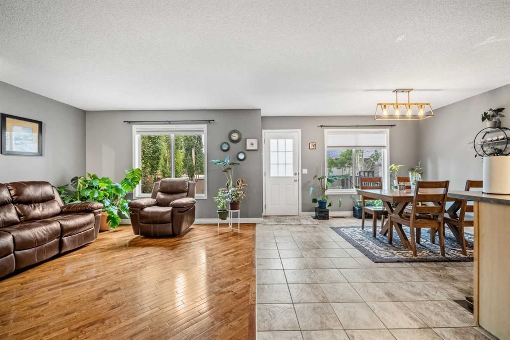 163 West Lakeview Passage, Chestermere — photo 4 of 43