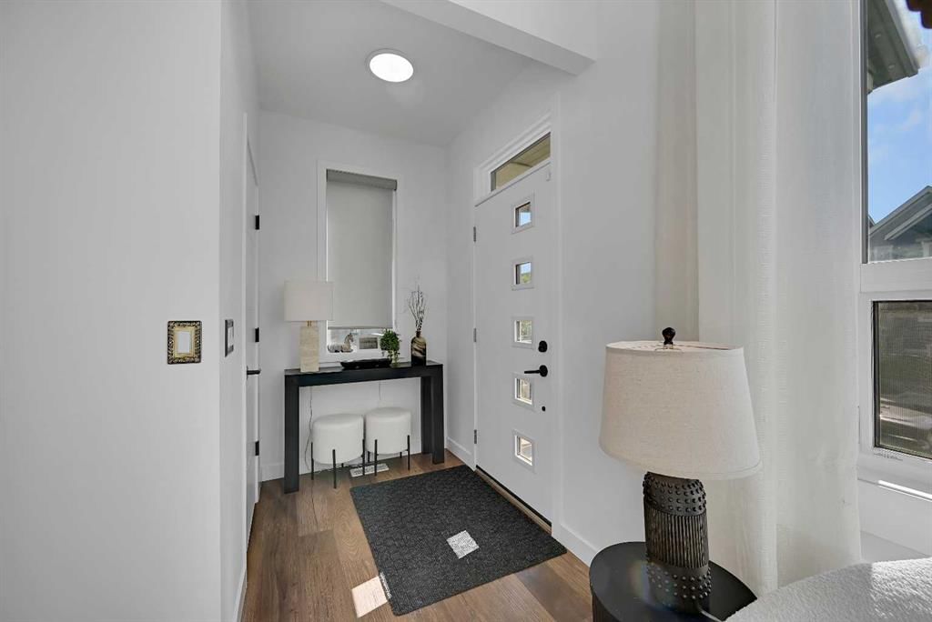 50 Lavender Road SE, Calgary — photo 2 of 44