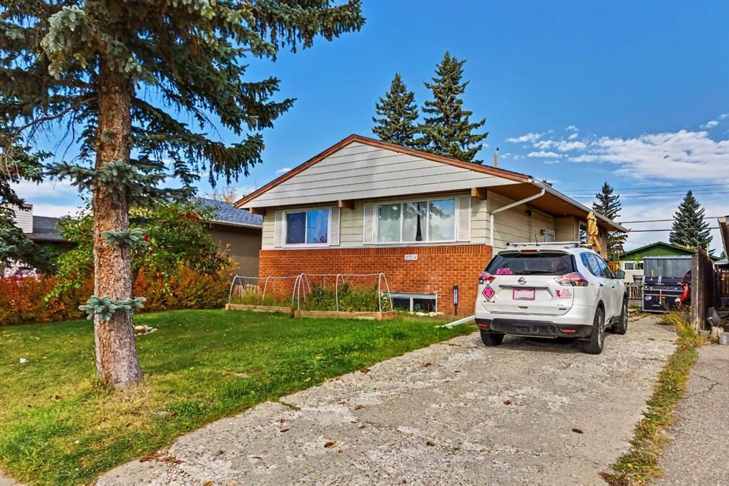 3714 Dover Ridge Drive SE, Calgary — photo 2 of 32