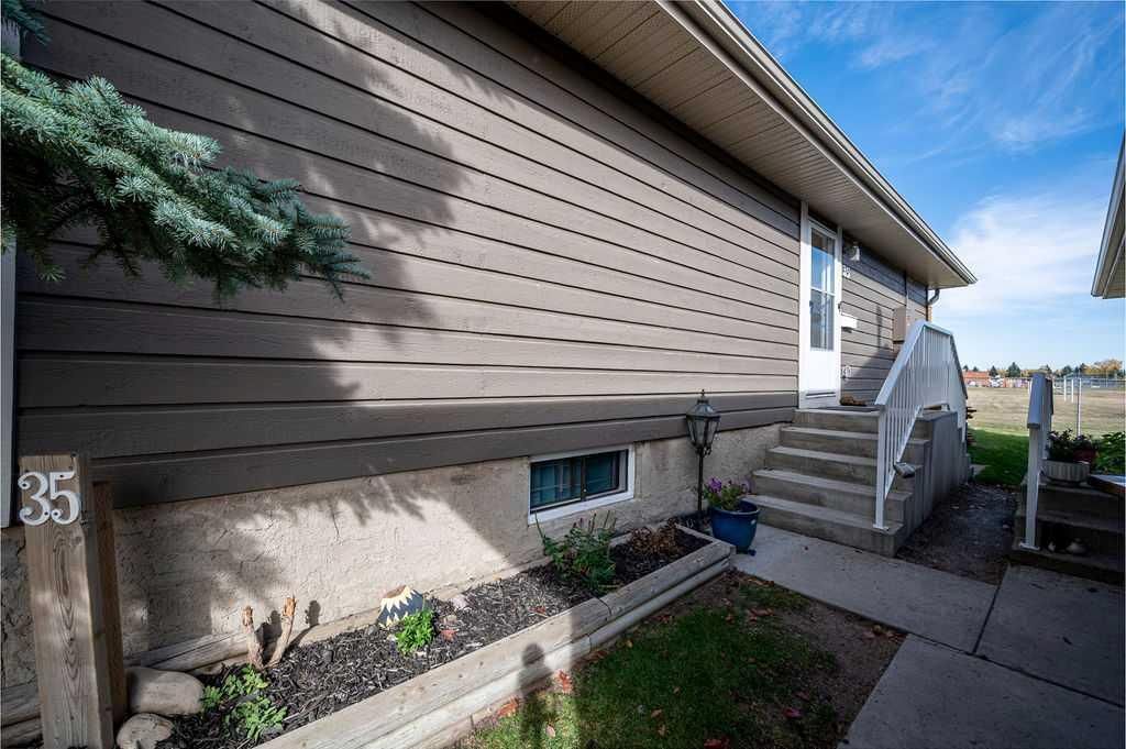 35, 14736 Deerfield Drive SE, Calgary — photo 3 of 31