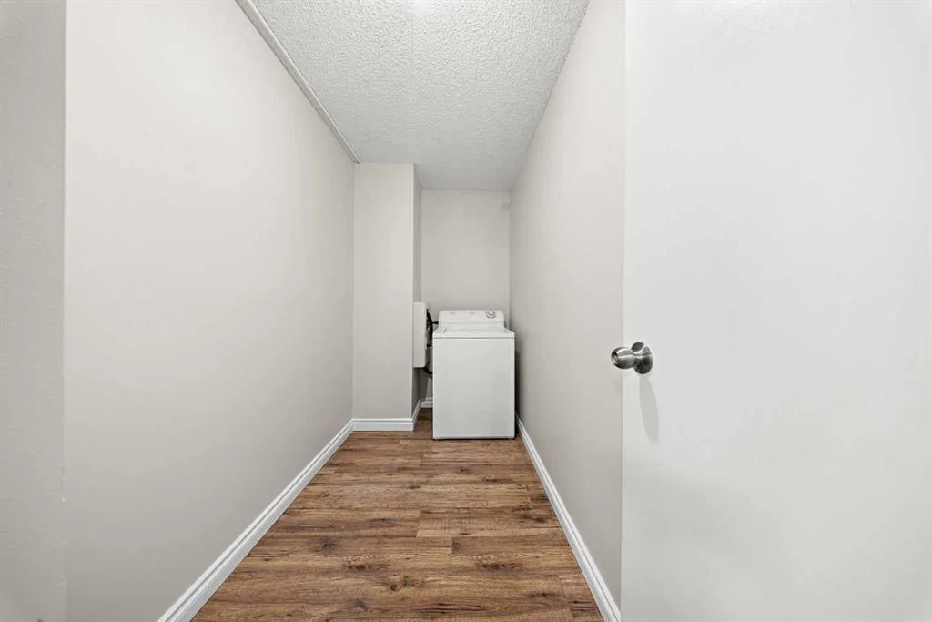 305, 718 12 Avenue SW, Calgary — photo 4 of 22