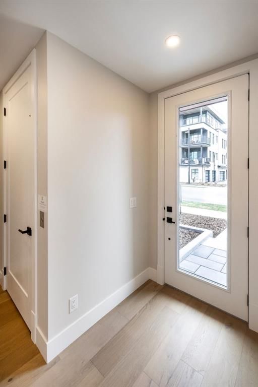 106, 150 Lebel Crescent NW, Calgary — photo 3 of 44