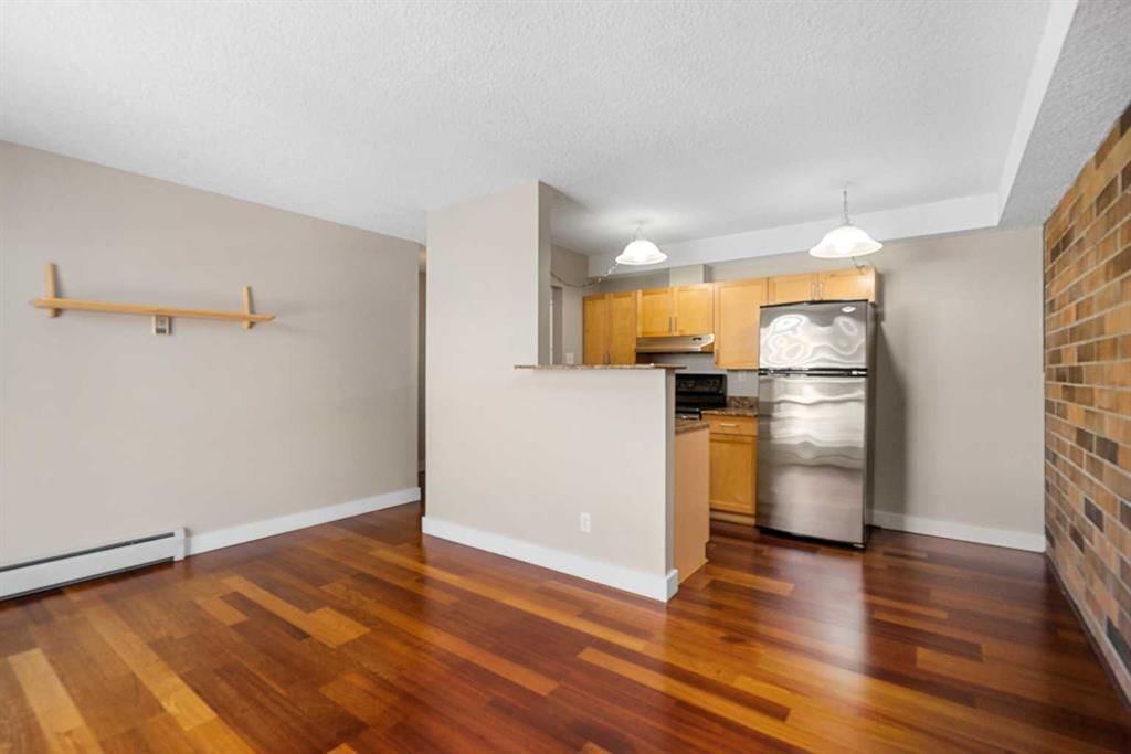 #404, 315 9A Street NW, Calgary — photo 4 of 19