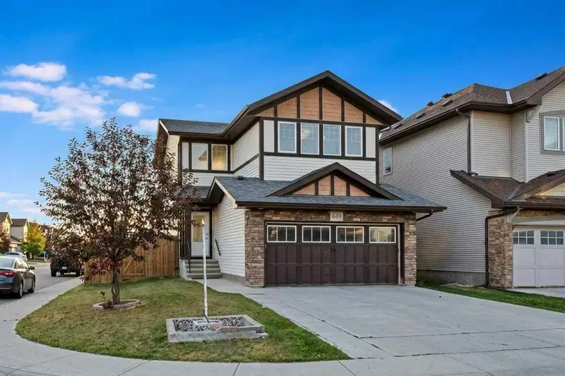 449 Skyview Ranch Way NE, Calgary — photo 3 of 46