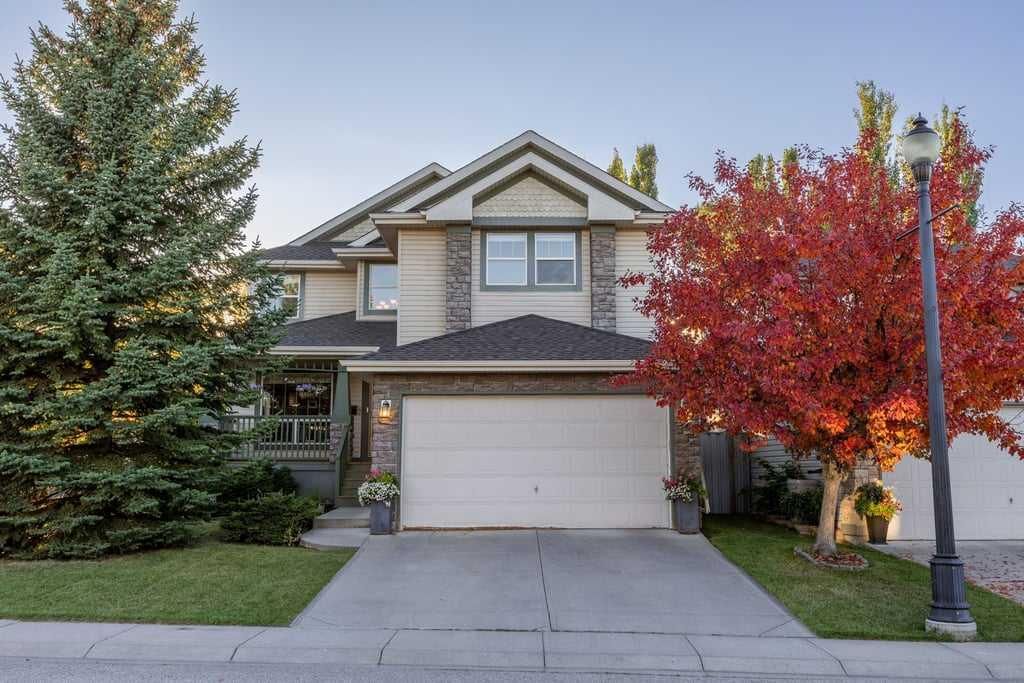 7 Springbank Mews SW, Calgary — detached for sale