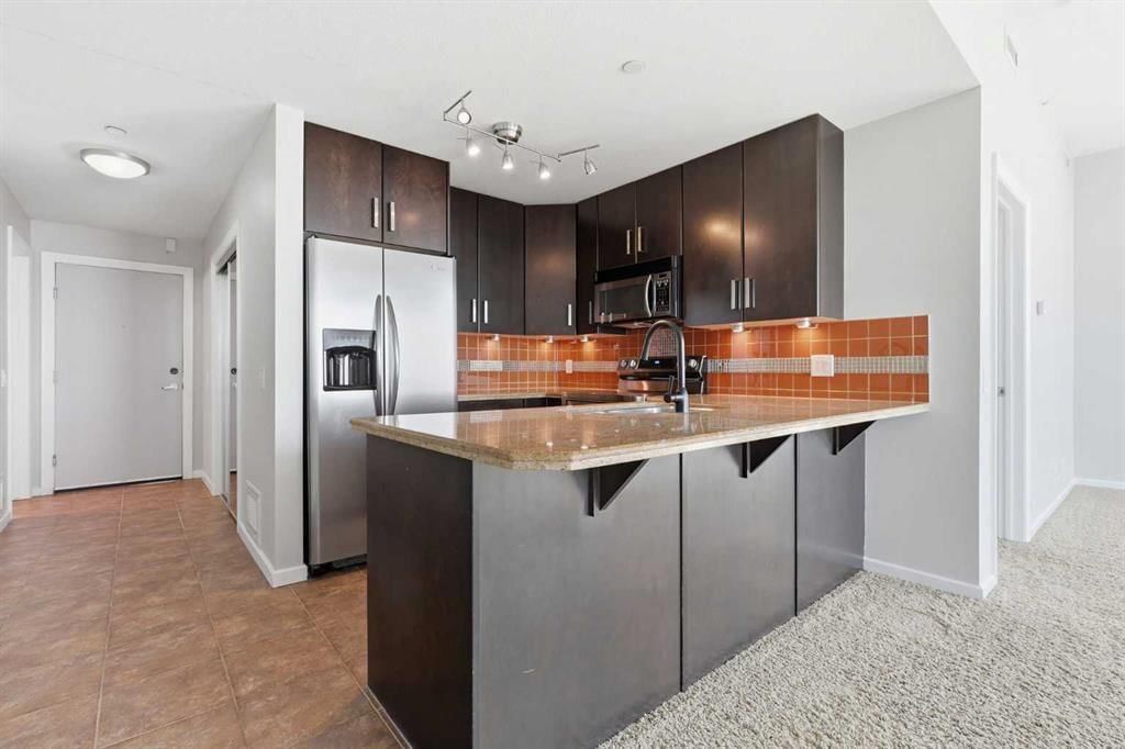 1505, 1410 1 Street SE, Calgary — photo 3 of 40
