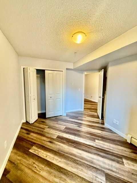 106, 5 saddlestone Way NE, Calgary — photo 3 of 24