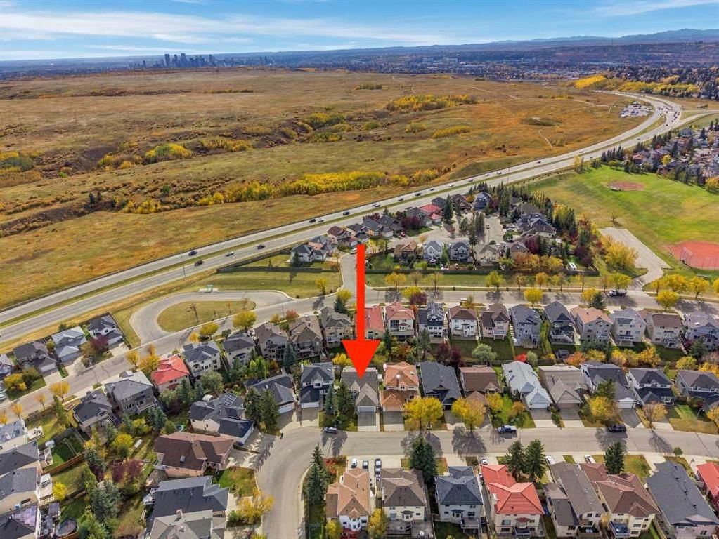 51 Edgebrook Circle NW, Calgary — photo 3 of 47