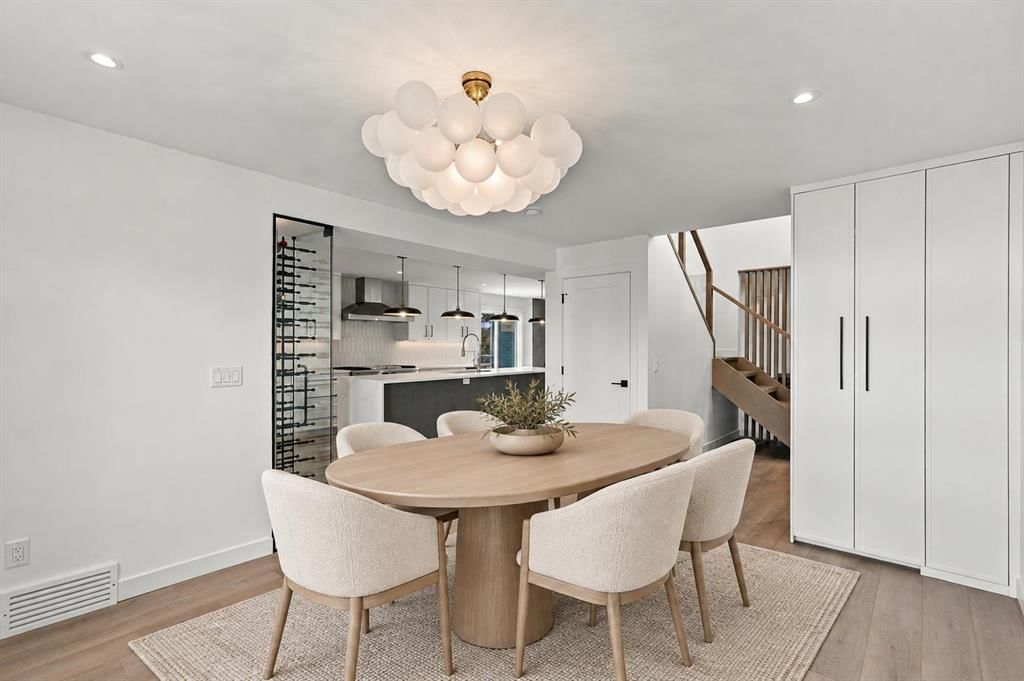 47 Woodbrook Road SW, Calgary — photo 3 of 43
