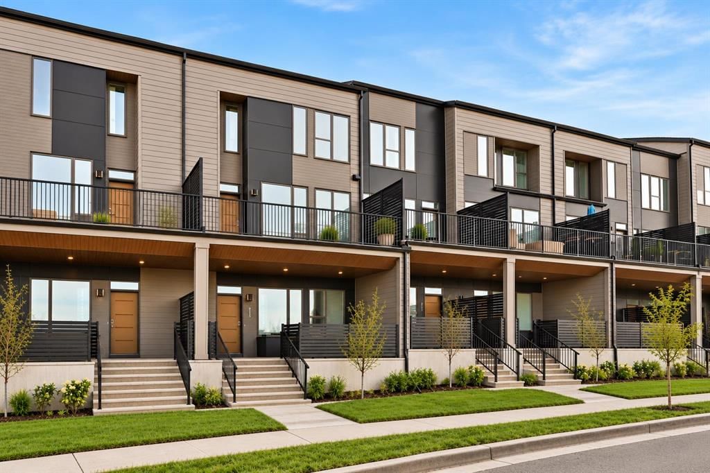 706 Sovereign Common SW, Calgary — row/townhouse for sale
