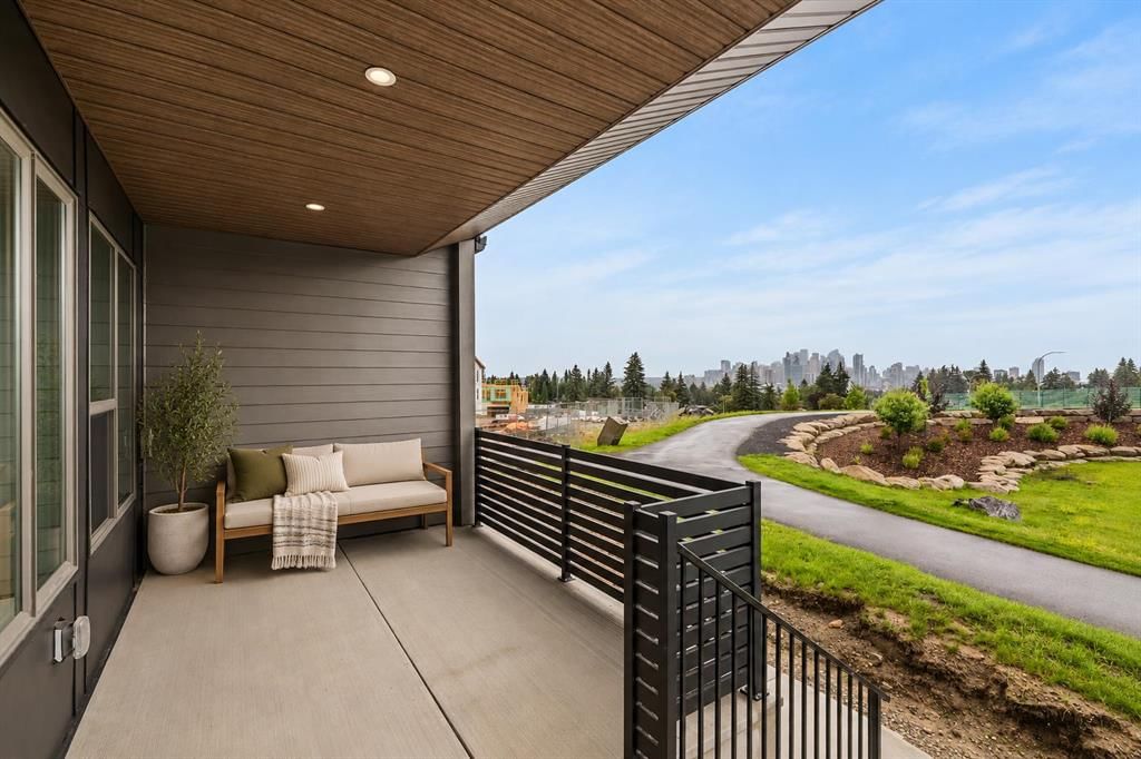 706 Sovereign Common SW, Calgary — photo 2 of 29