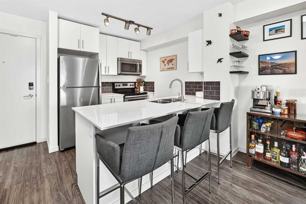 1406, 181 Skyview Ranch Manor NE, Calgary — photo 4 of 24
