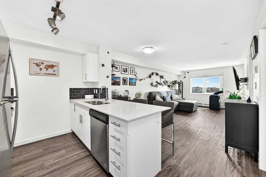1406, 181 Skyview Ranch Manor NE, Calgary — photo 5 of 24
