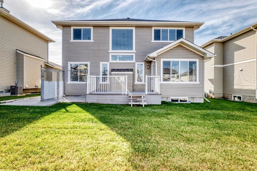113 Cove Hill, Chestermere — photo 5 of 47