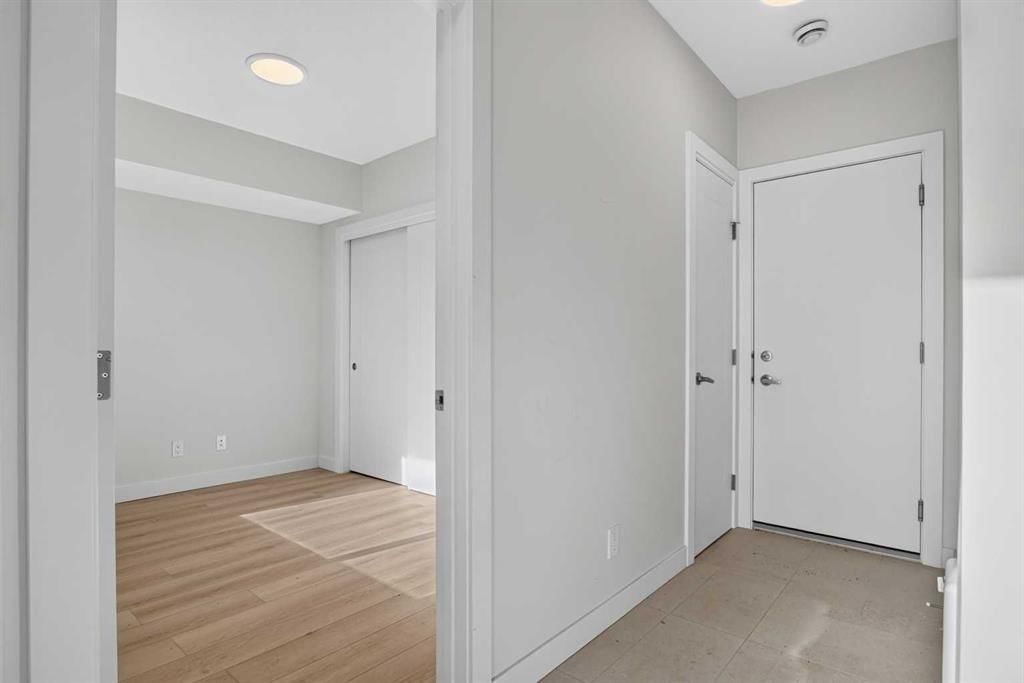 267 Dieppe Drive SW, Calgary — photo 4 of 44