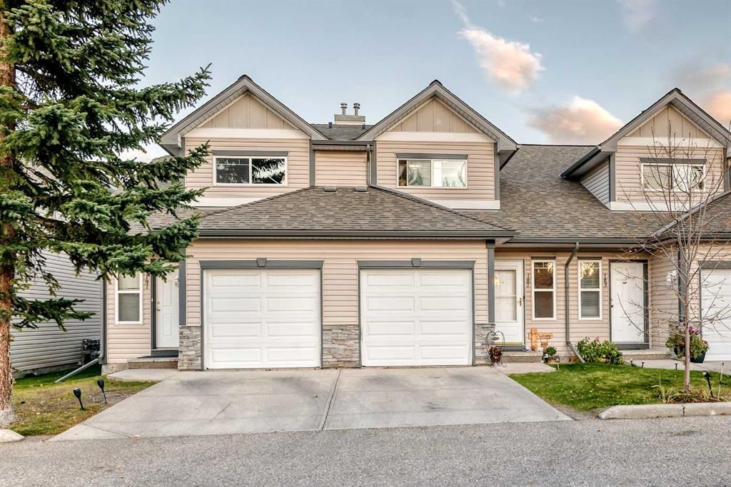 187 Millview Green SW, Calgary — main listing photo