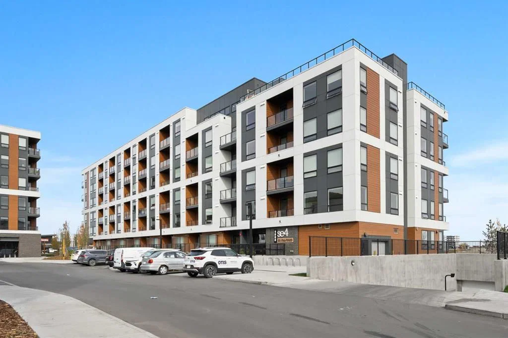 4513, 8500 19 Avenue SE, Calgary — main listing photo
