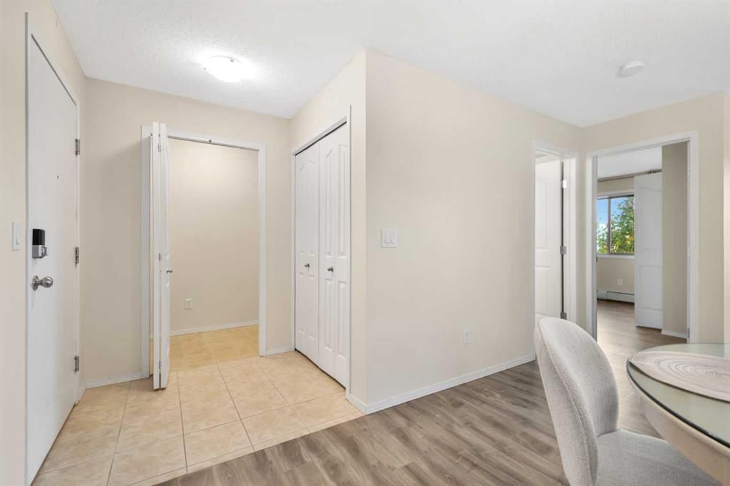 340, 428 Chaparral Ravine View SE, Calgary — photo 2 of 17