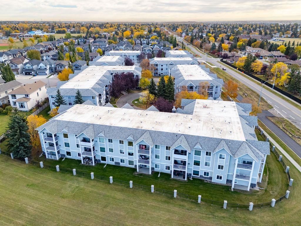 112, 1112 Valleyview Park SE, Calgary — apartment for sale