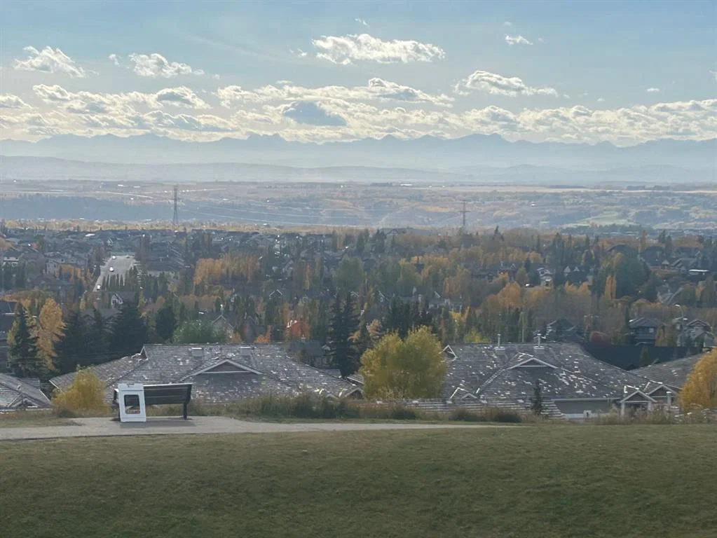 215 Rocky Ridge Drive NW, Calgary — detached for sale