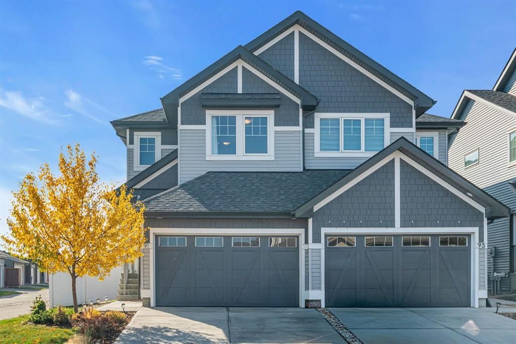 91 Walcrest Way SE, Calgary — main listing photo