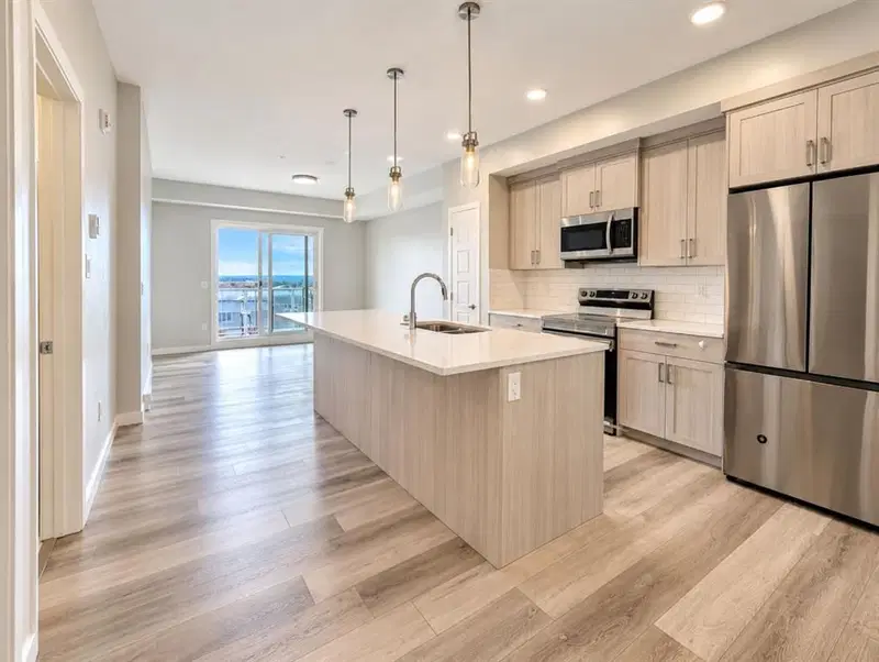411, 40 Carrington Plaza NW, Calgary — photo 3 of 22