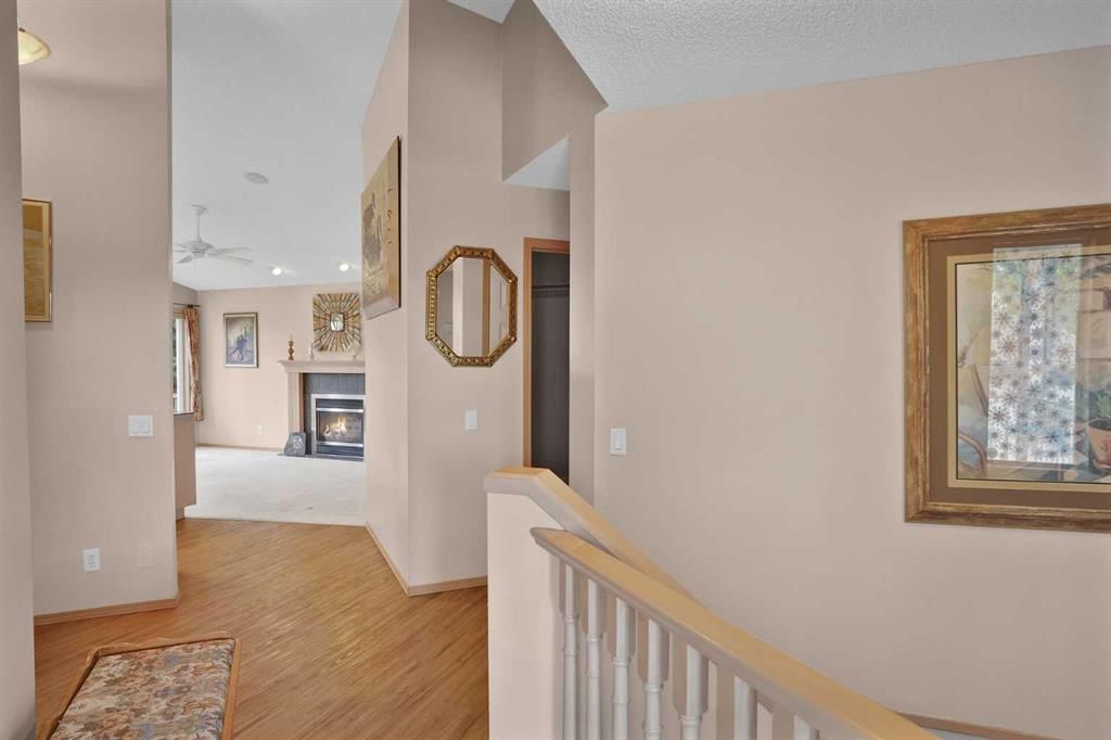 164 Sunterra Heights, Cochrane — photo 5 of 45
