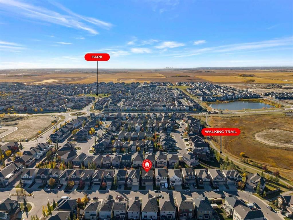 146 Windwood Grove SW, Airdrie — photo 2 of 36