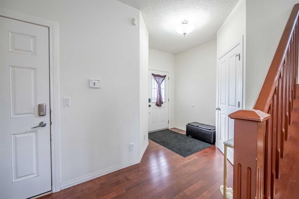 482 Skyview Ranch Way NE, Calgary — photo 4 of 49