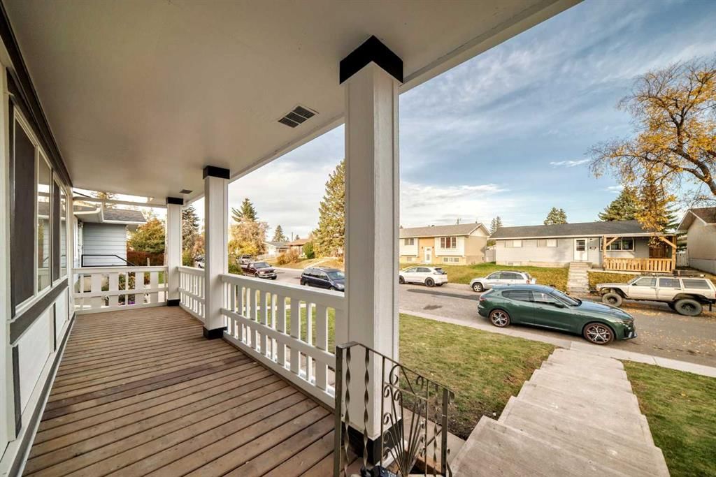 911 Penmeadows Road SE, Calgary — photo 3 of 50