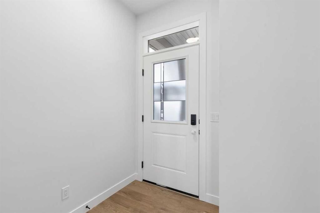 474 Hotchkiss Manor SE, Calgary — photo 3 of 42