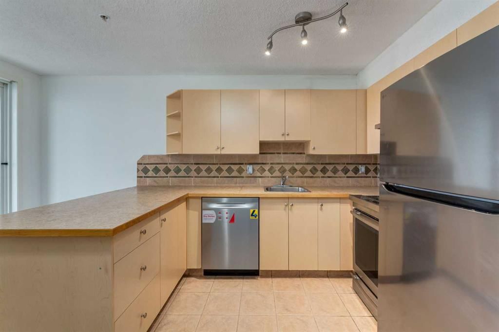 119, 1717 60 Street SE, Calgary — photo 4 of 16