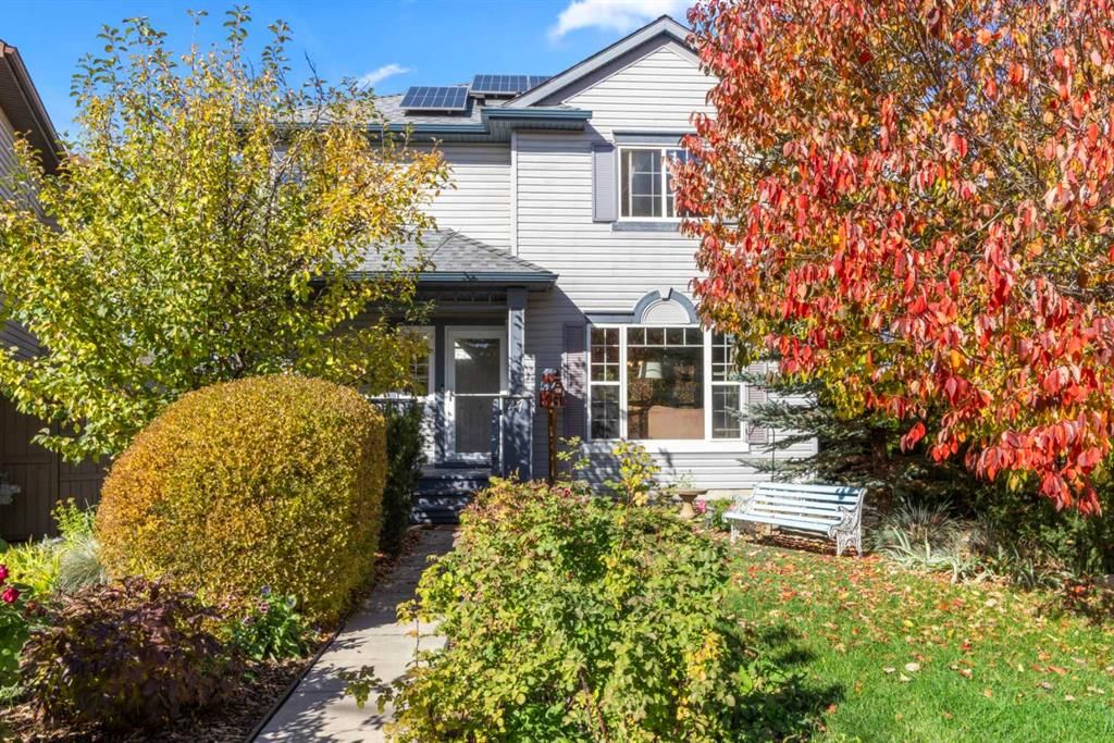 47 Somerside Common SW, Calgary — photo 2 of 46