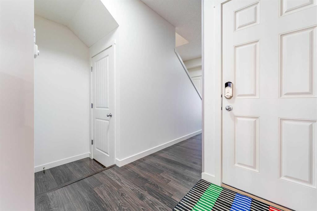 249 Copperpond Landing SE, Calgary — photo 2 of 50