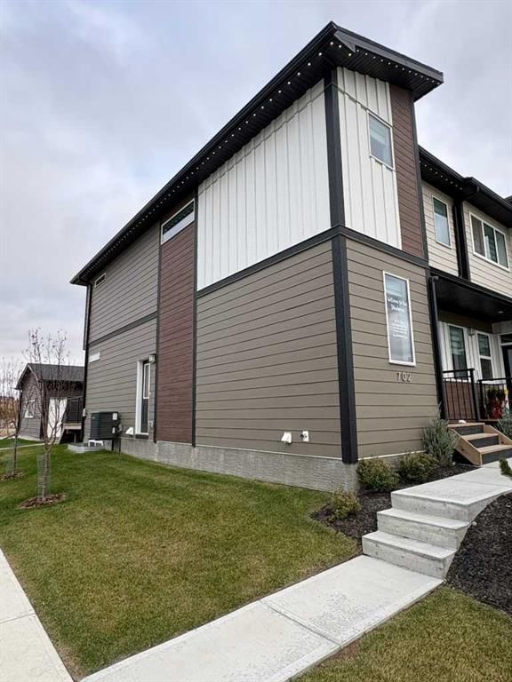 702 Wolf Willow Boulevard SE, Calgary — photo 3 of 34