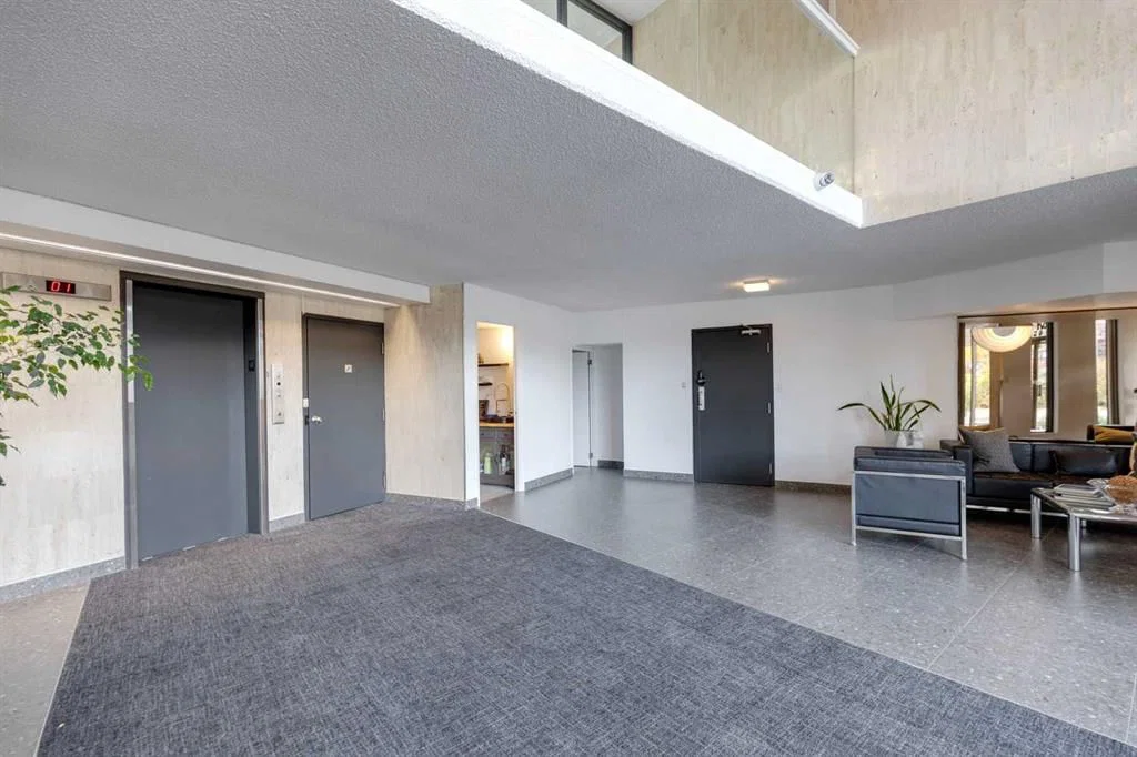 303, 629 Royal Avenue SW, Calgary — photo 3 of 48