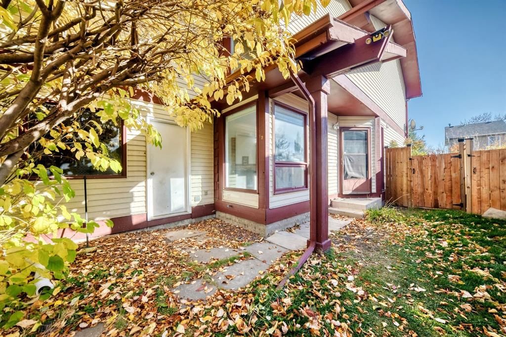 52 Templegreen Bay NE, Calgary — photo 3 of 43