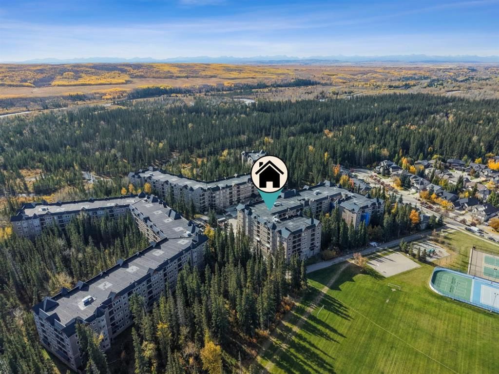 103, 30 Discovery Ridge Close SW, Calgary — apartment for sale