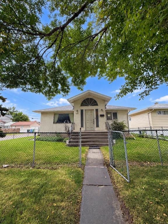 1432 Russet Road NE, Calgary — detached for sale