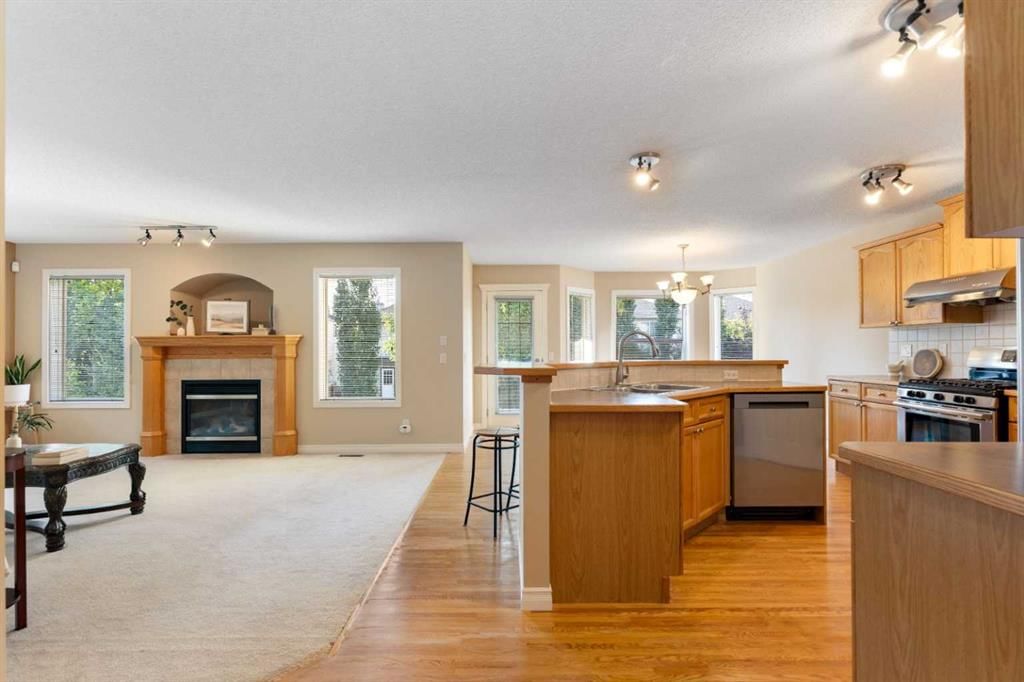 26 West Springs Road SW, Calgary — photo 3 of 50
