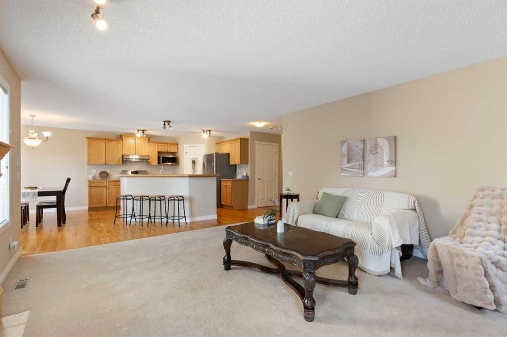26 West Springs Road SW, Calgary — photo 5 of 50